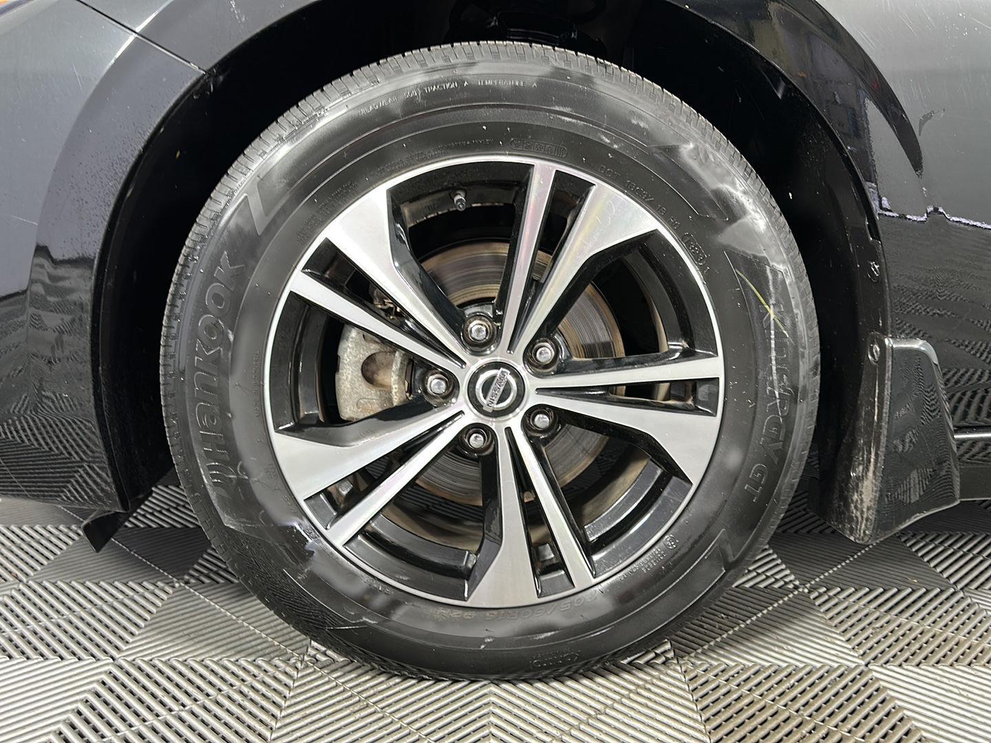 Used 2023 Super Black Nissan SV image 11