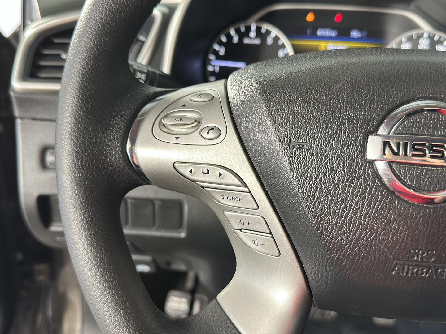 Used 2018 Java Metallic Nissan S image 19