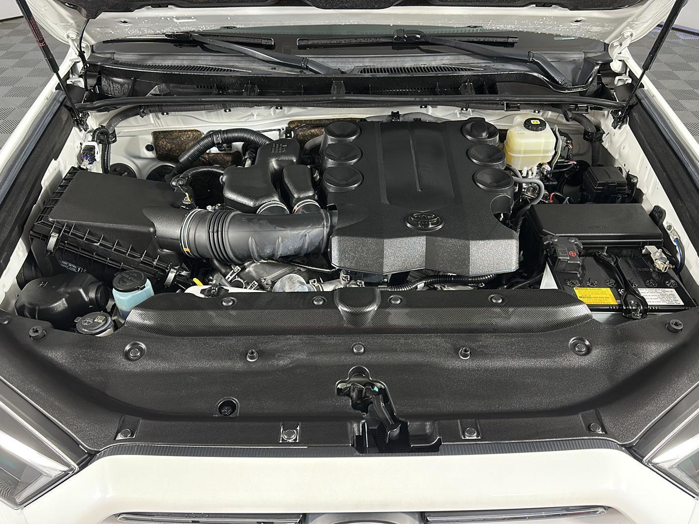 Used 2021 Super White Toyota SR5 Premium image 14