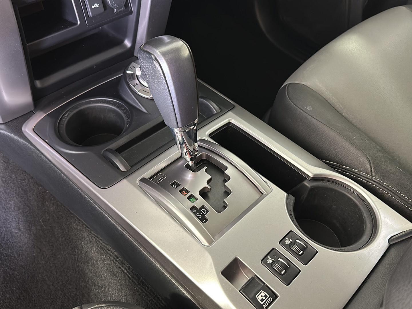 Used 2021 Super White Toyota SR5 Premium image 26