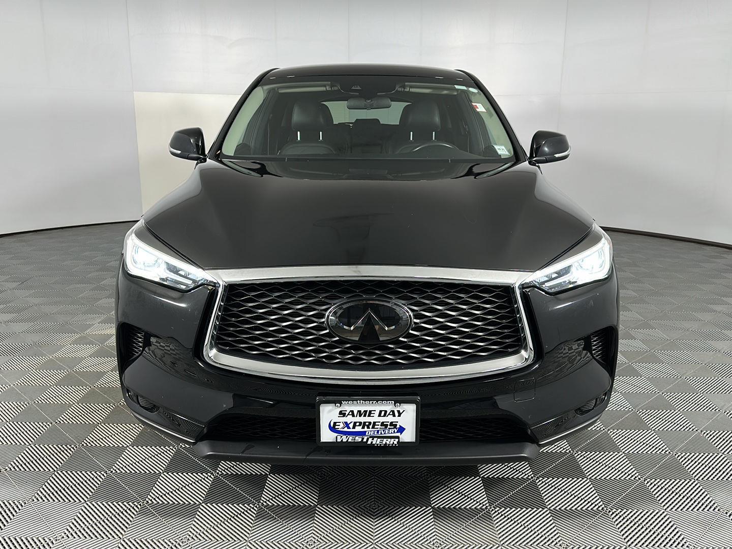 Used 2021 Black Obsidian INFINITI PURE image 13