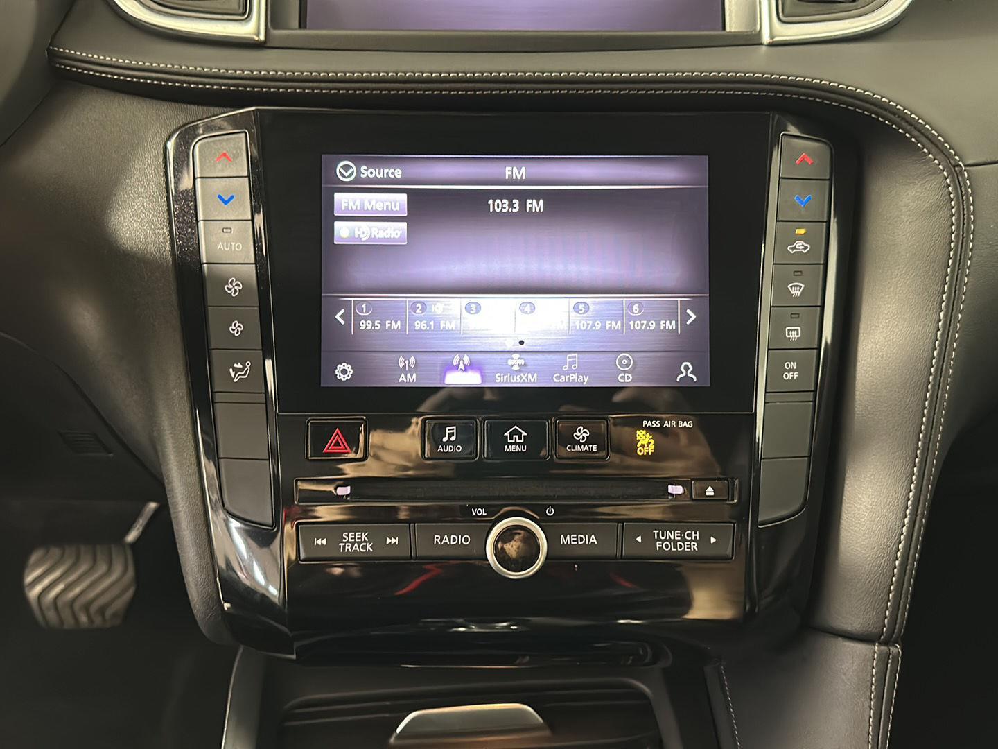 Used 2021 Black Obsidian INFINITI PURE image 22