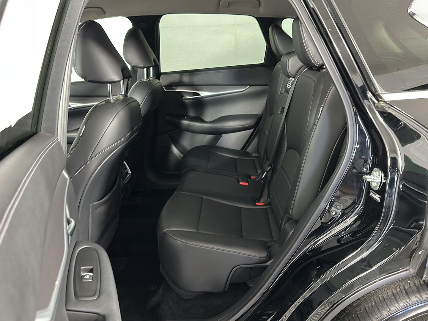 Used 2021 Black Obsidian INFINITI PURE image 25
