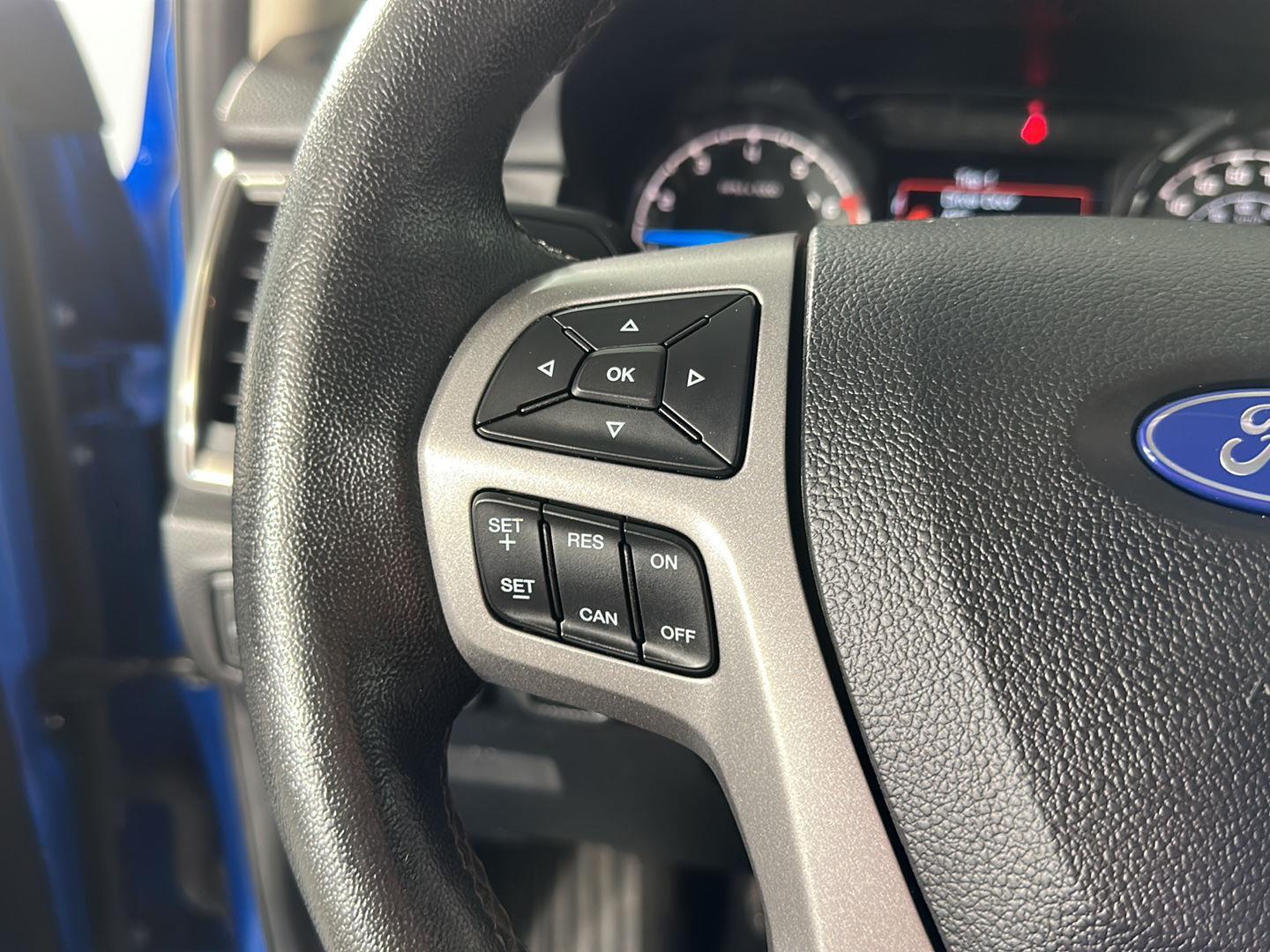 Used 2022 Velocity Blue Ford XLT image 17