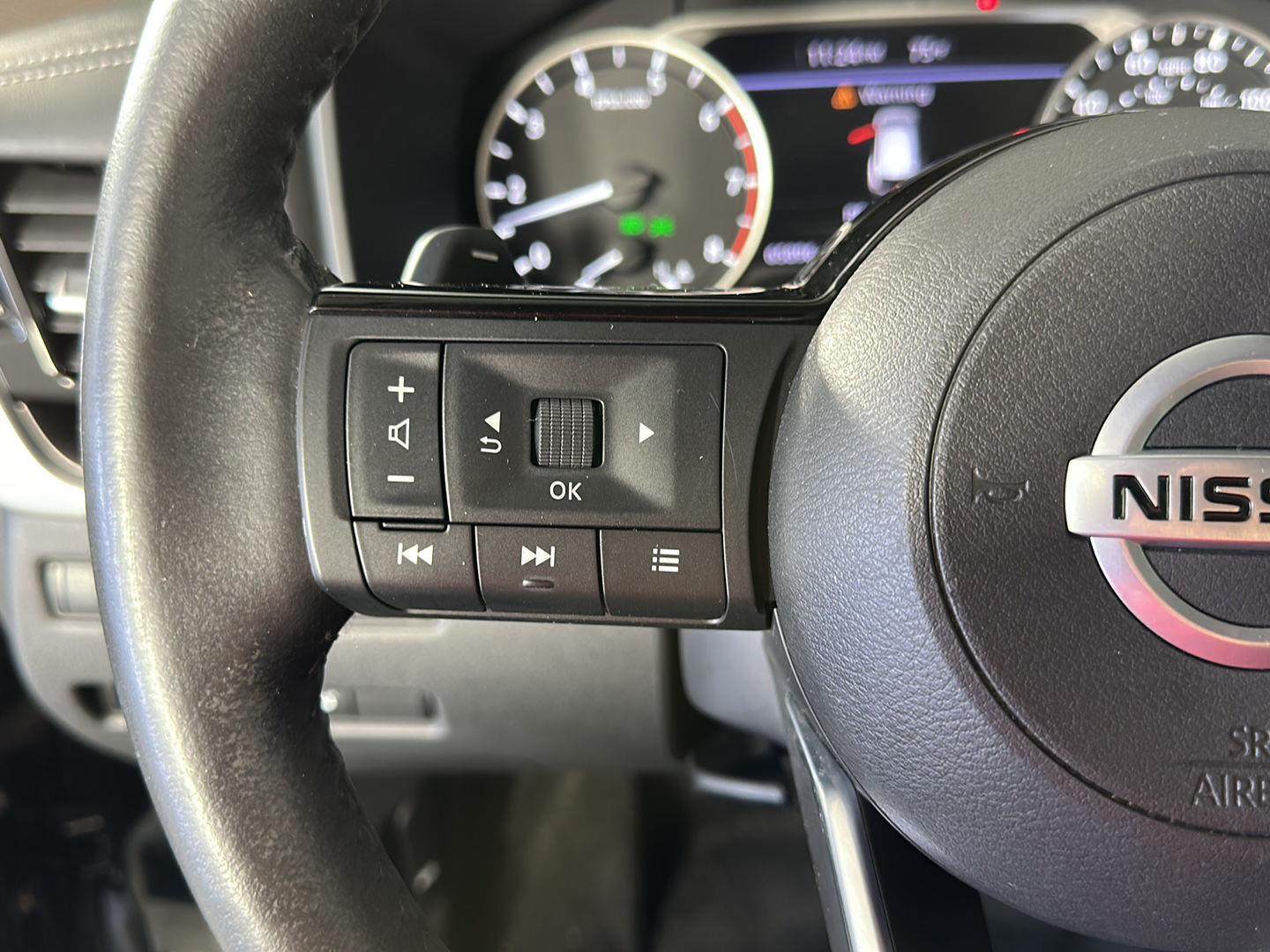 Used 2021 Super Black Nissan SV image 21