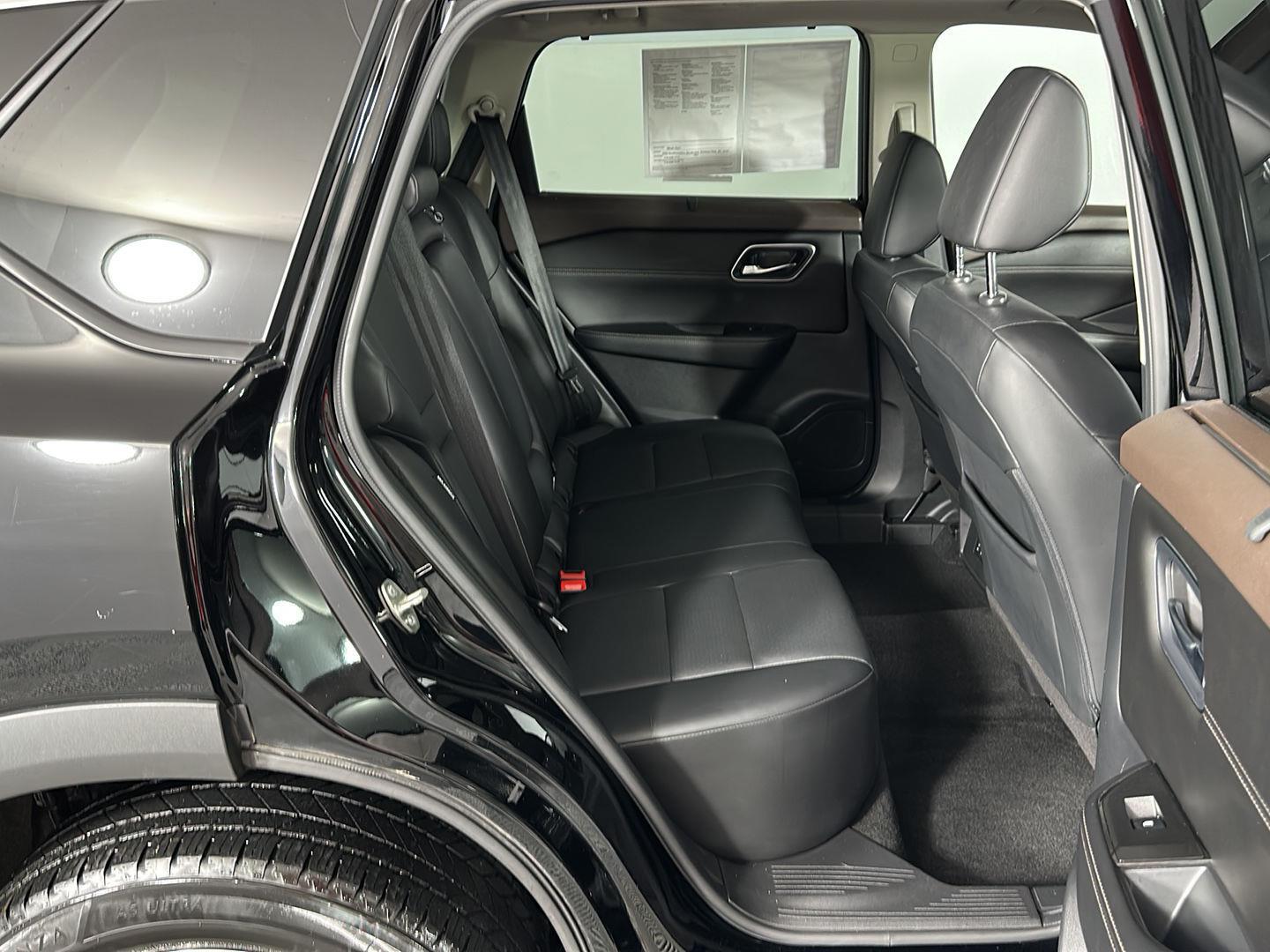 Used 2021 Super Black Nissan SV image 32