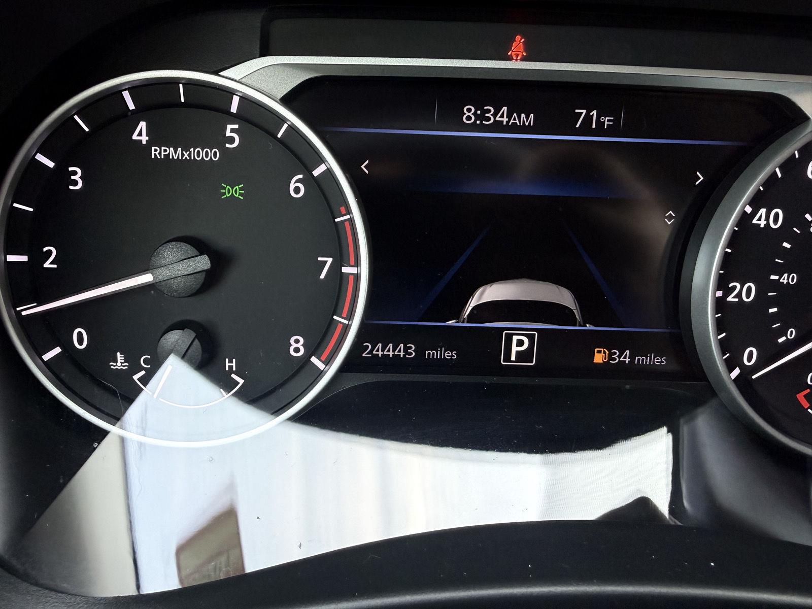 Used 2023 Rosewood Metallic Nissan SV image 11