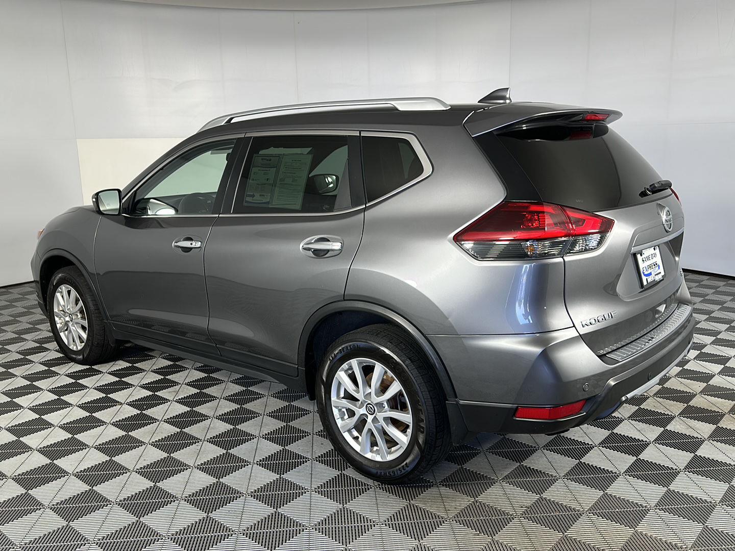 Used 2019 Gun Metallic Nissan SV image 21