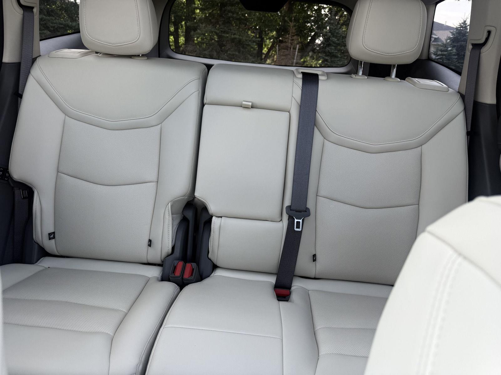 Used 2023 Crystal White Tricoat Cadillac AWD Premium Luxury image 8