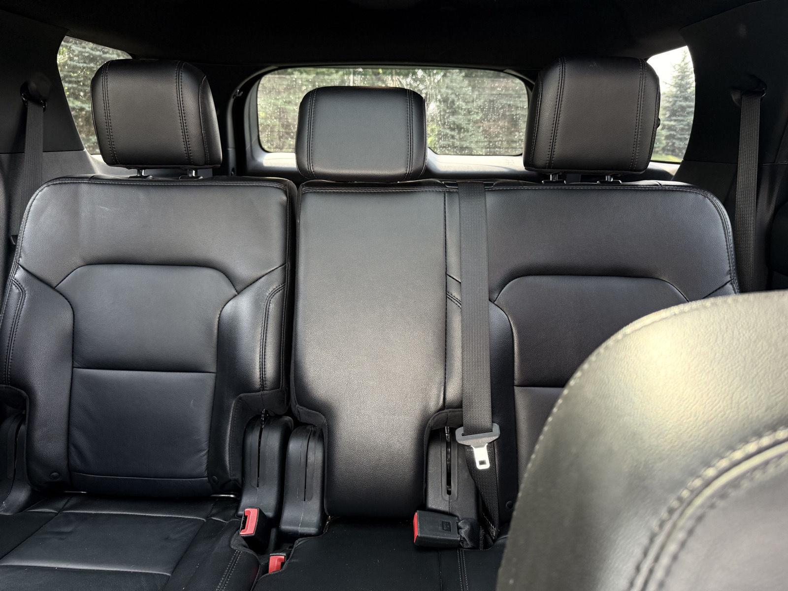 Used 2018 Ruby Red Metallic Tinted Clearcoat Ford XLT image 7
