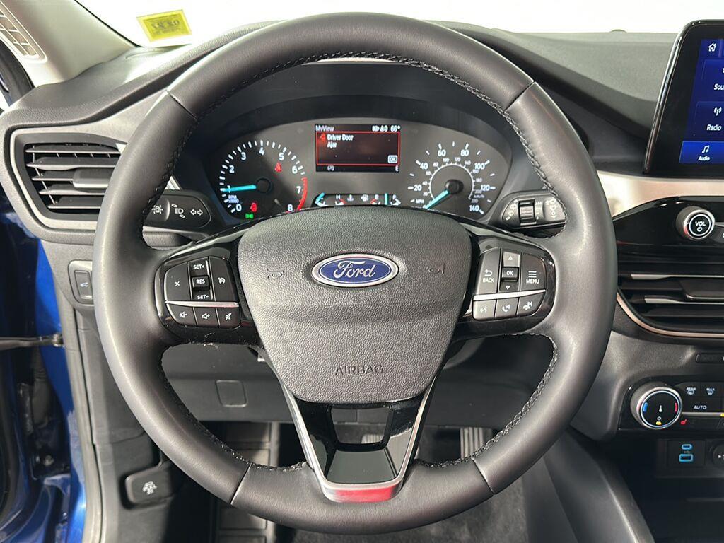 Used 2022 Atlas Blue Ford SE image 16