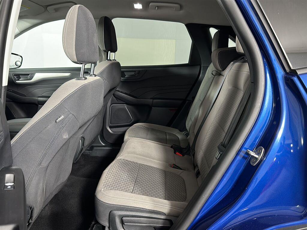 Used 2022 Atlas Blue Ford SE image 23