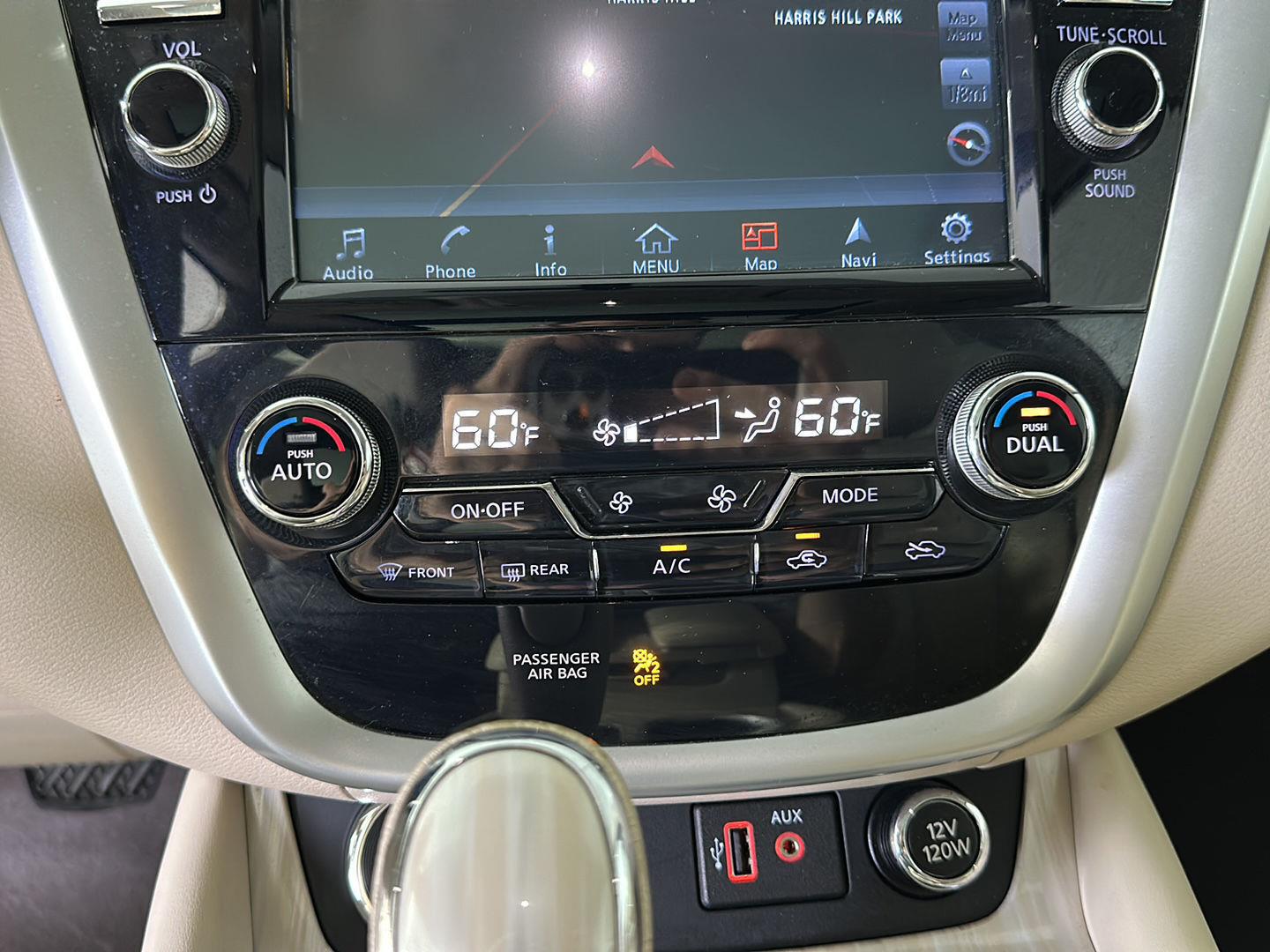 Used 2018 Pearl White Nissan SL image 27