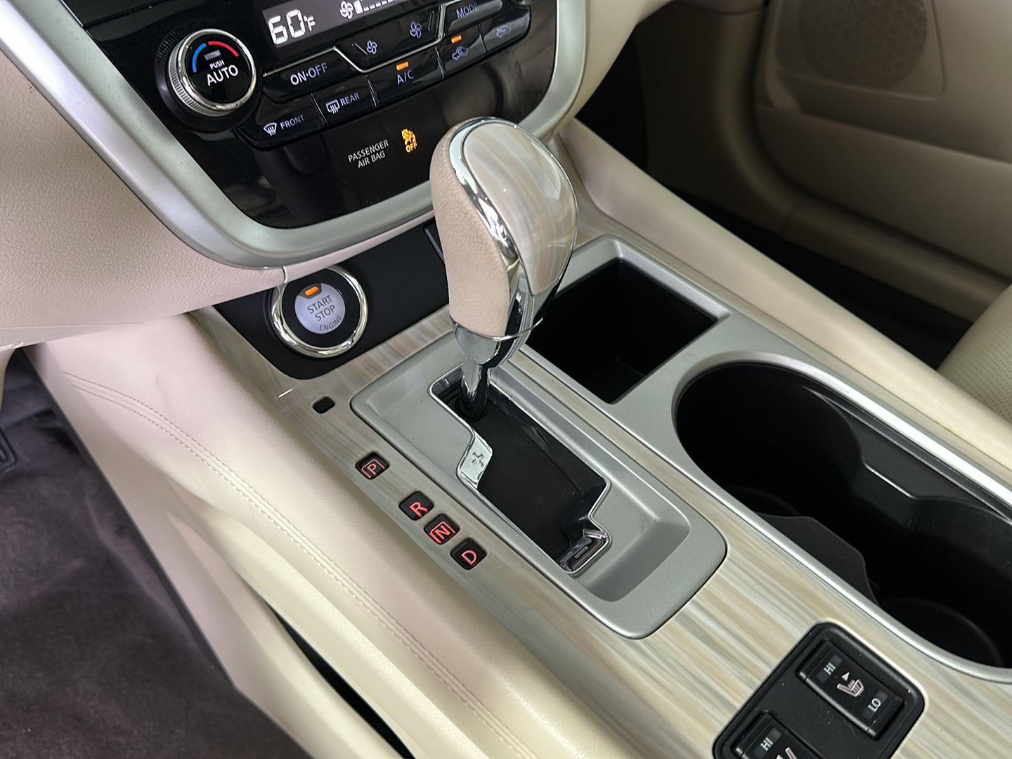 Used 2018 Pearl White Nissan SL image 28