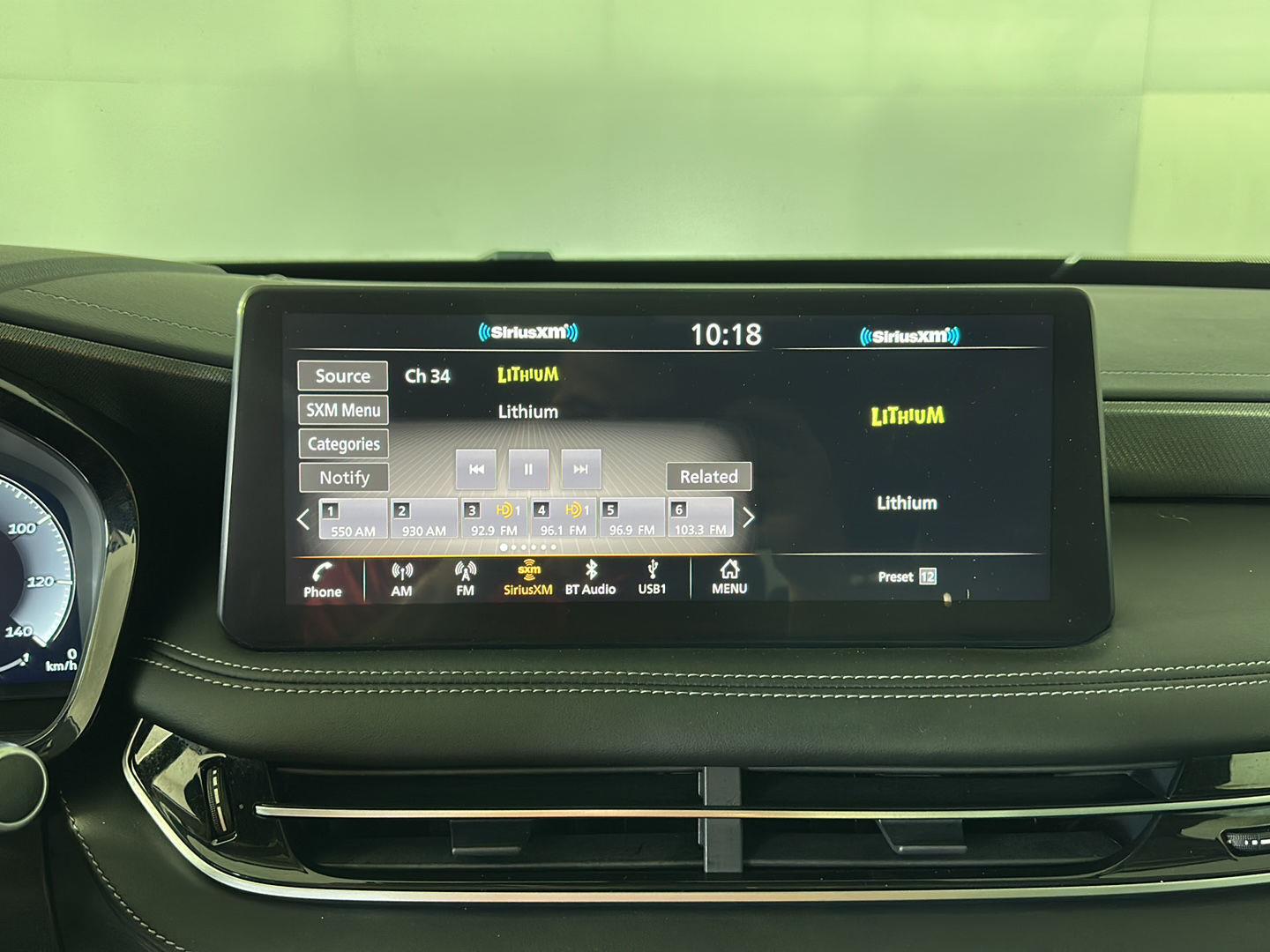 Certified Used 2023 Mineral Black INFINITI LUXE image 26