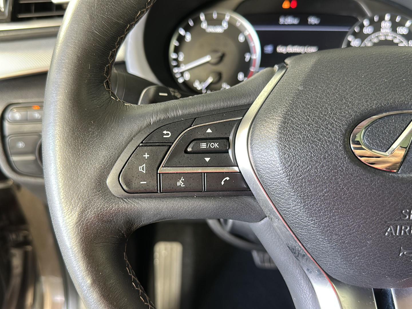 Used 2019 Chestnut Bronze INFINITI ESSENTIAL image 22