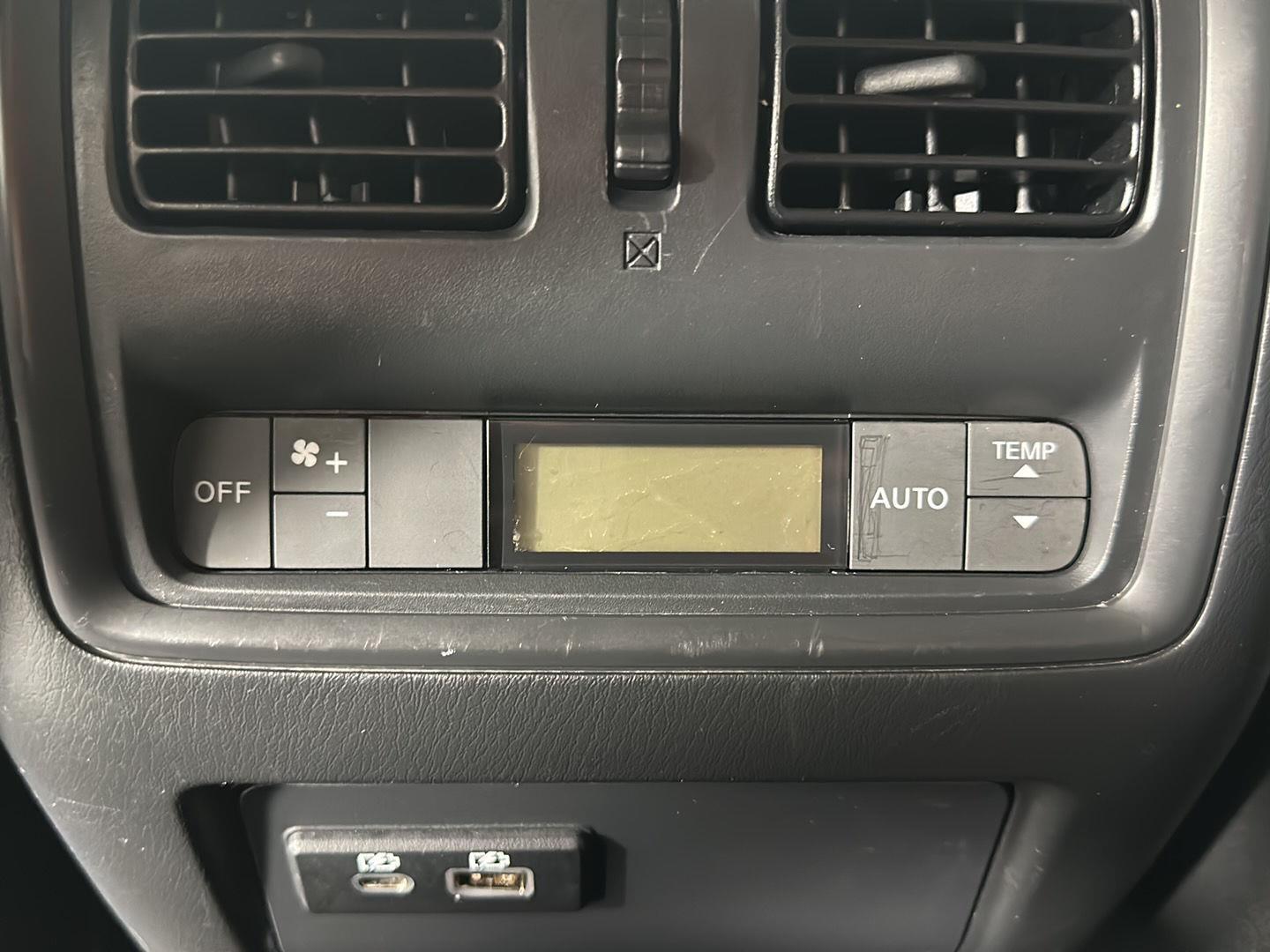 Used 2019 Midnight Pine Metallic Nissan SV image 22