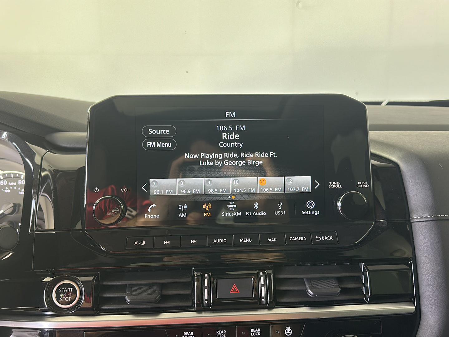 Certified Used 2024 Scarlet Ember Nissan SL image 26