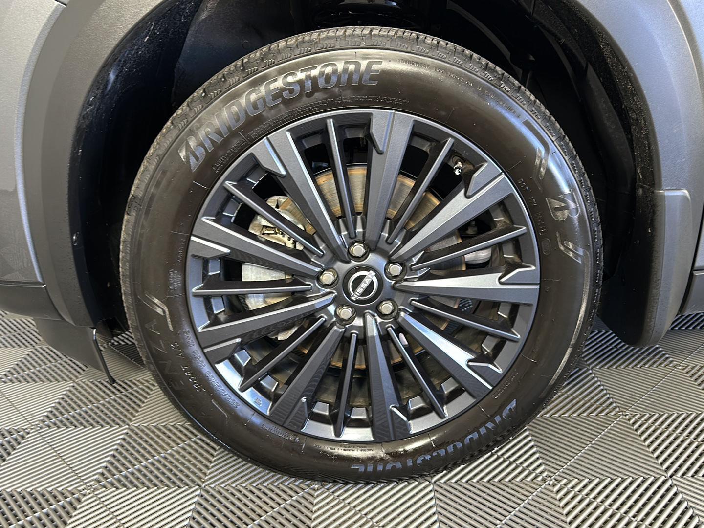 Certified Used 2026 Gun Metallic Nissan SL image 16