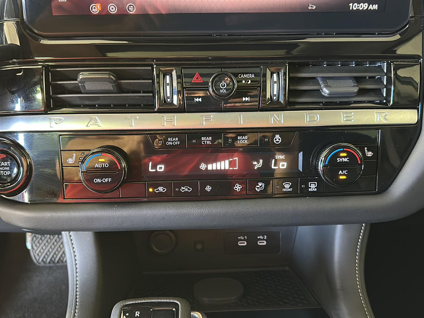 Certified Used 2026 Gun Metallic Nissan SL image 28