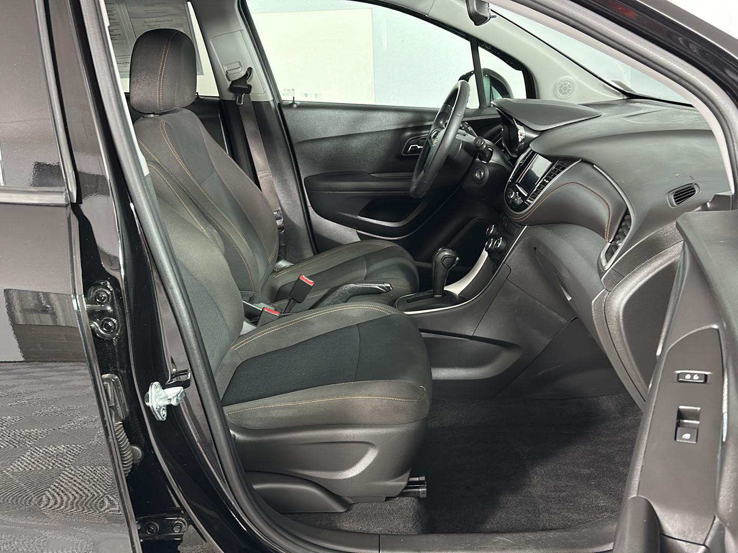 Used 2020 Mosaic Black Metallic Chevrolet LS image 27