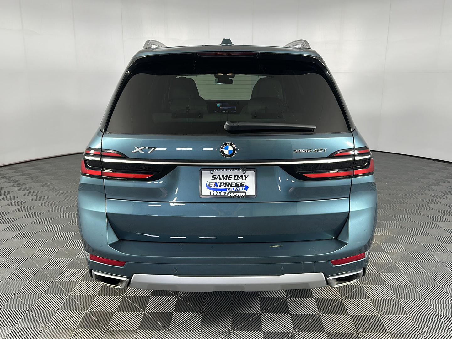 Used 2024 Blue Ridge Mountain Metallic BMW xDrive40i image 19
