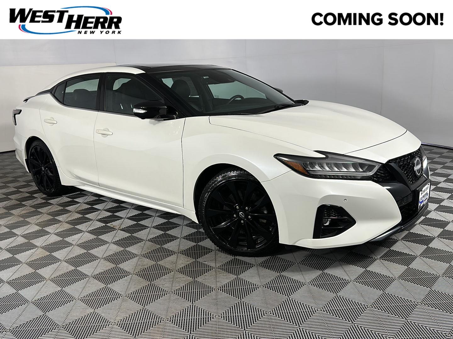 2023 Nissan Maxima SR FWD