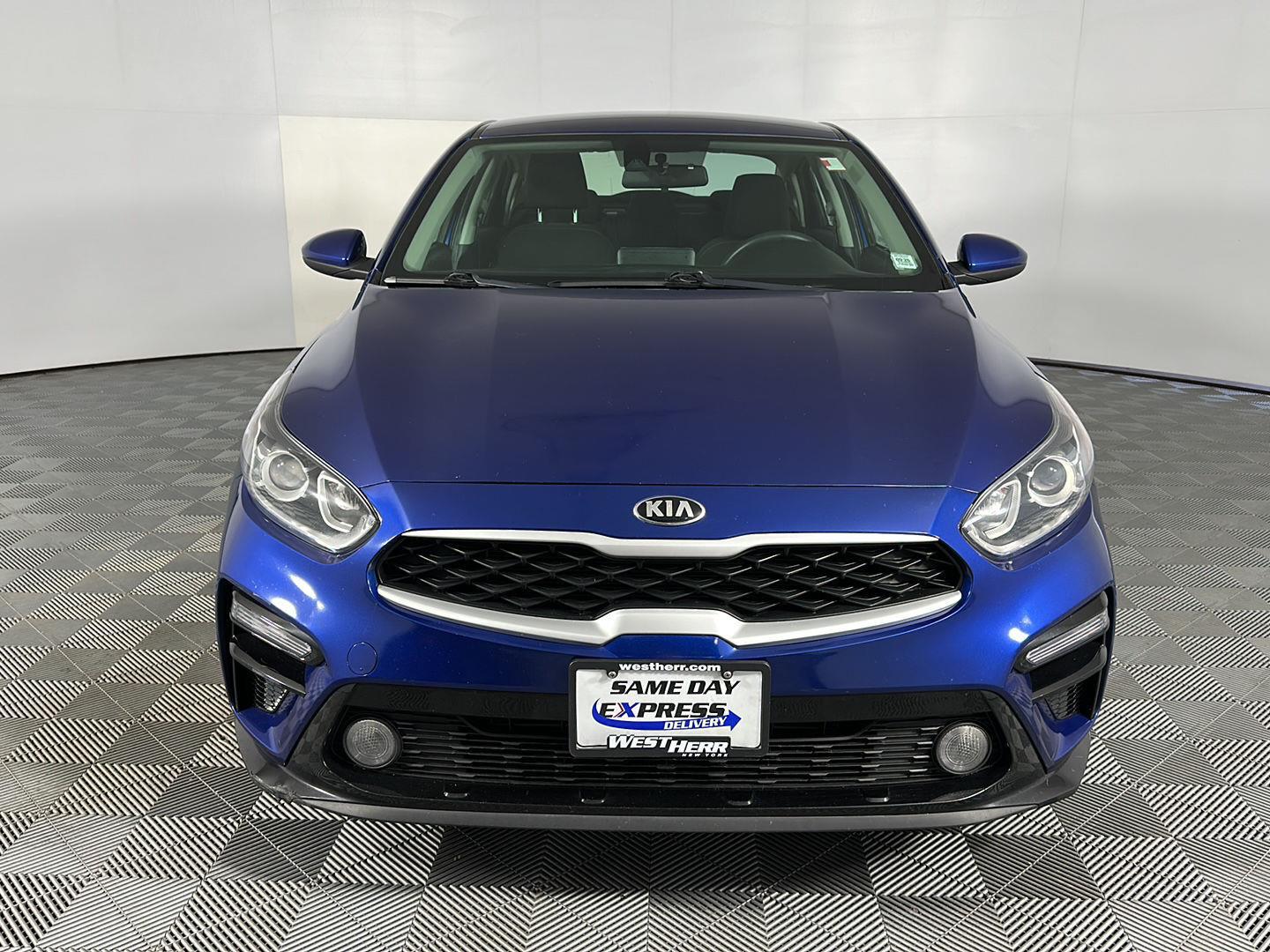 Used 2021 Deep Sea Blue Kia LXS image 4