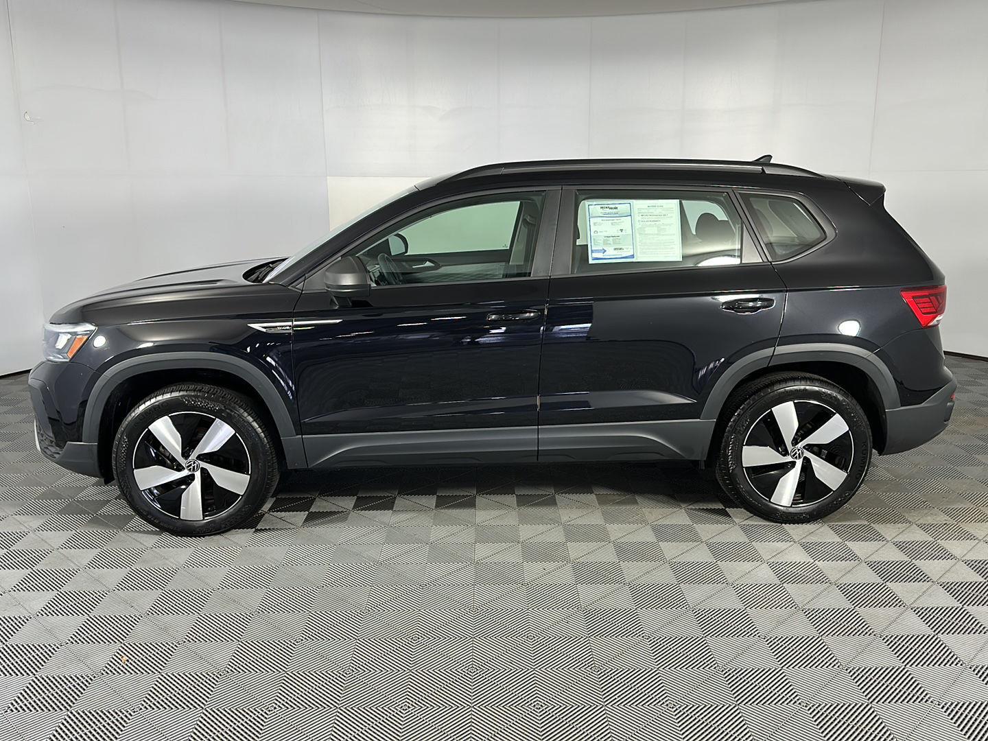 Used 2023 Deep Black Pearl Volkswagen S image 6
