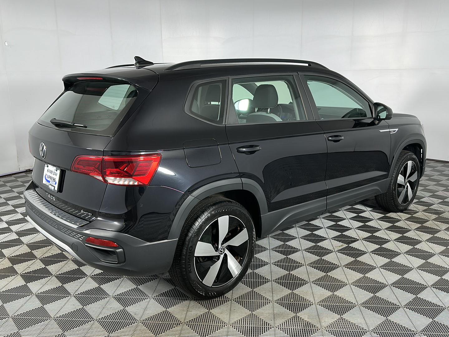 Used 2023 Deep Black Pearl Volkswagen S image 10
