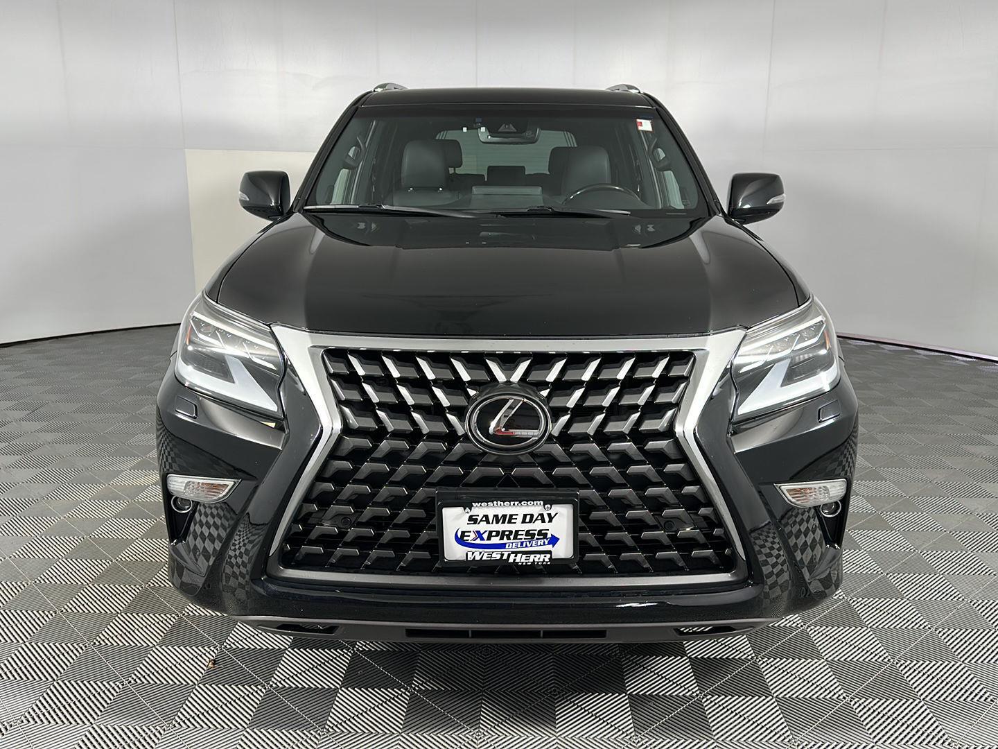 Used 2022 Nebula Gray Pearl Lexus GX 460 Premium image 4