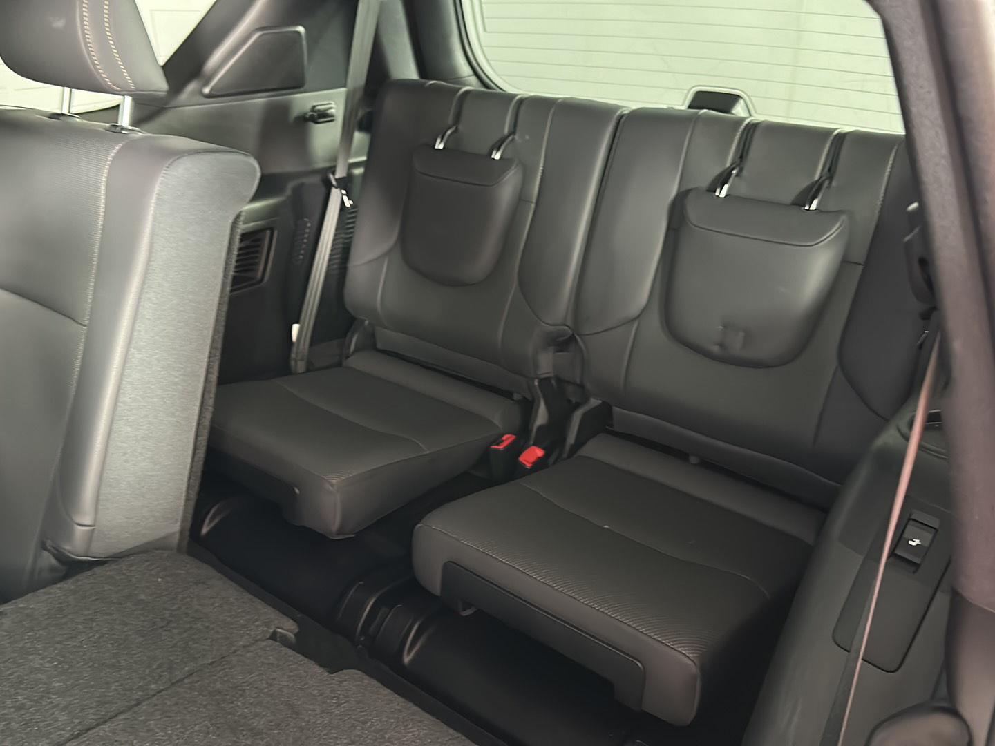 Used 2022 Nebula Gray Pearl Lexus GX 460 Premium image 33