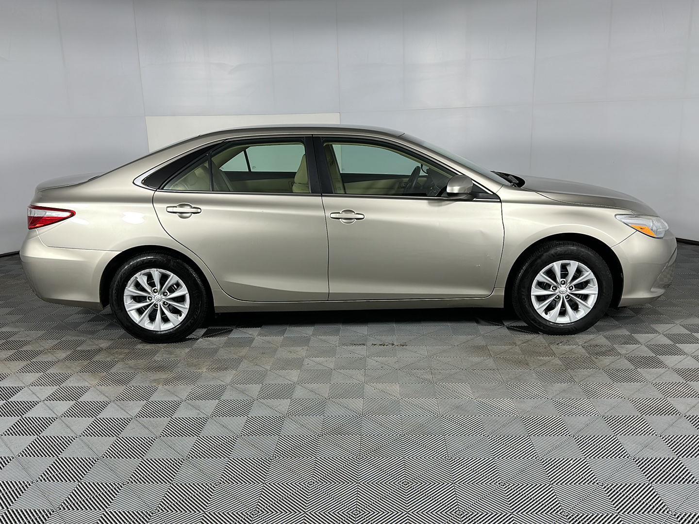 Used 2017 Creme Brulee Mica Toyota LE image 24