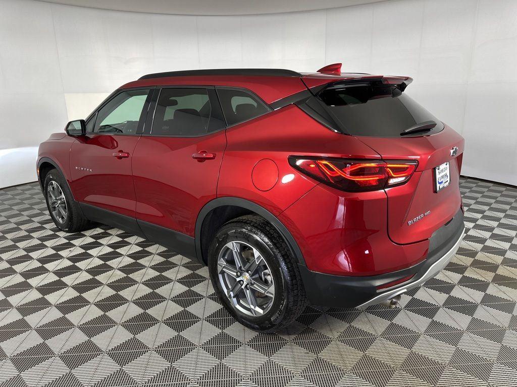 Used 2023 Radiant Red Tintcoat Chevrolet LT image 4