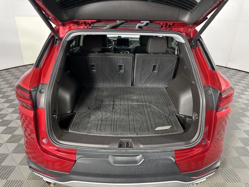 Used 2023 Radiant Red Tintcoat Chevrolet LT image 10