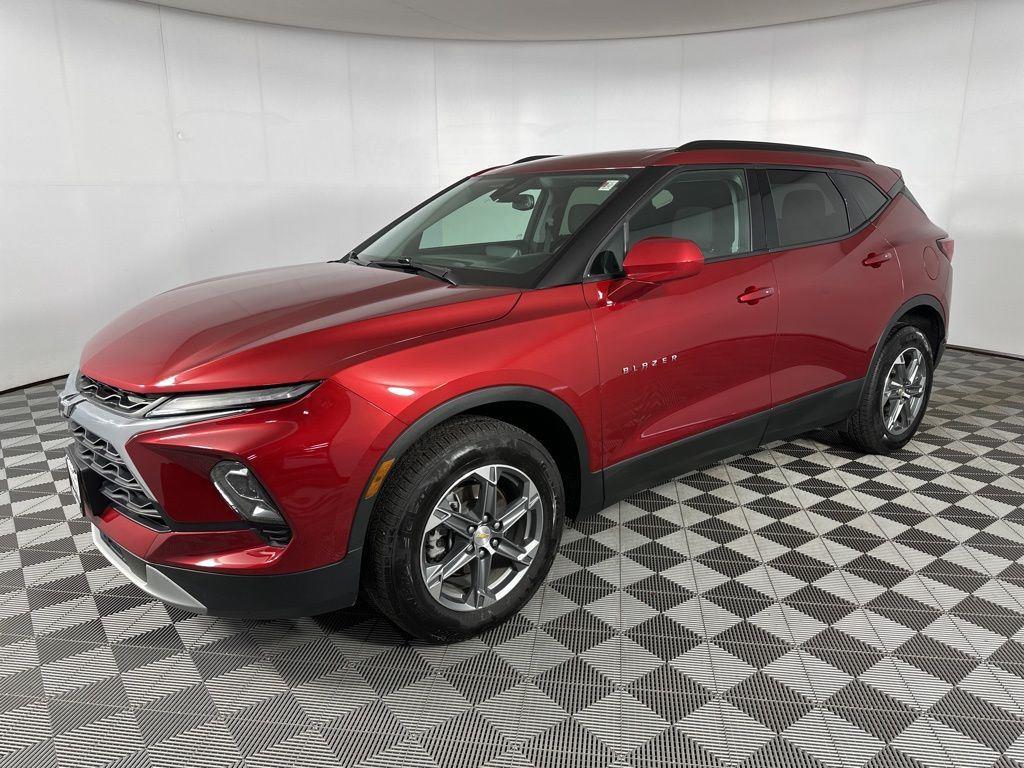 Used 2023 Radiant Red Tintcoat Chevrolet LT image 15