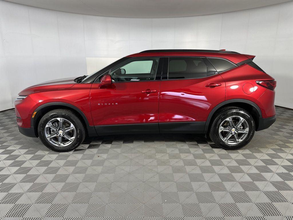 Used 2023 Radiant Red Tintcoat Chevrolet LT image 16