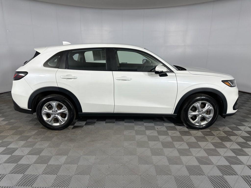 Used 2024 Platinum White Pearl Honda LX image 28