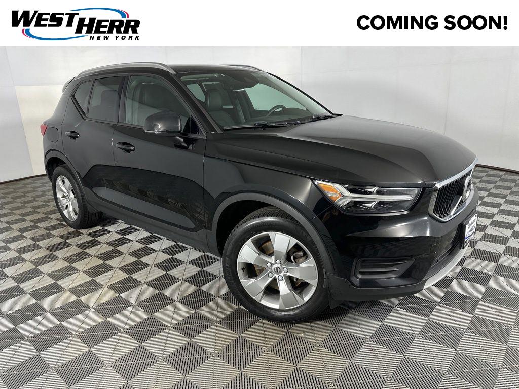 2020 Volvo XC40 T5 Momentum AWD