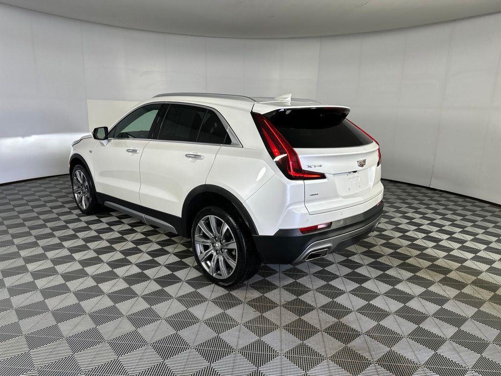 Used 2023 Crystal White Tricoat Cadillac AWD Premium Luxury image 5