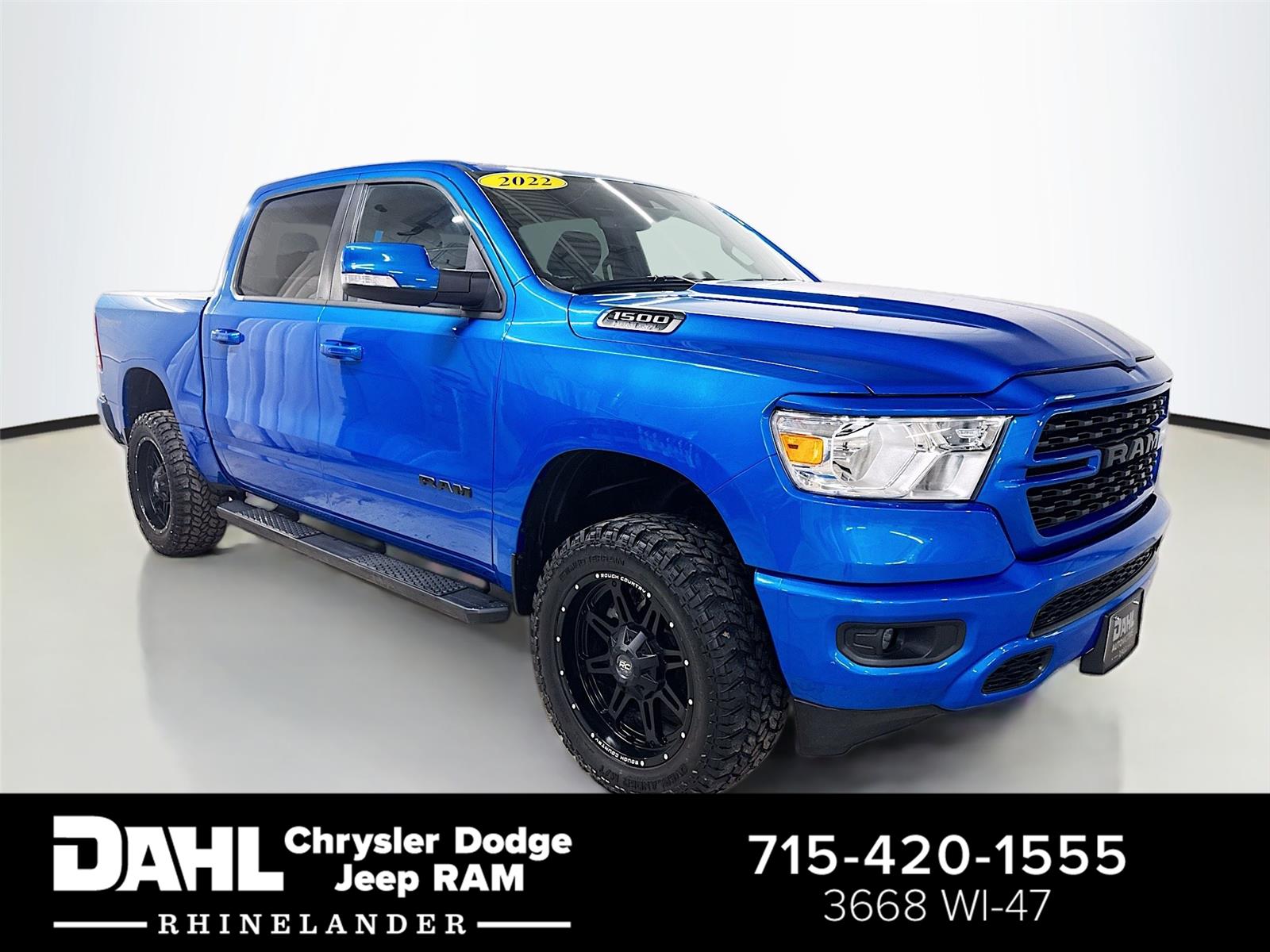 Hydro Blue Pearlcoat 2022 RAM 1500 Big Horn Crew Cab 4WD Pickup Truck Four-Wheel Drive 8-Speed Automatic
