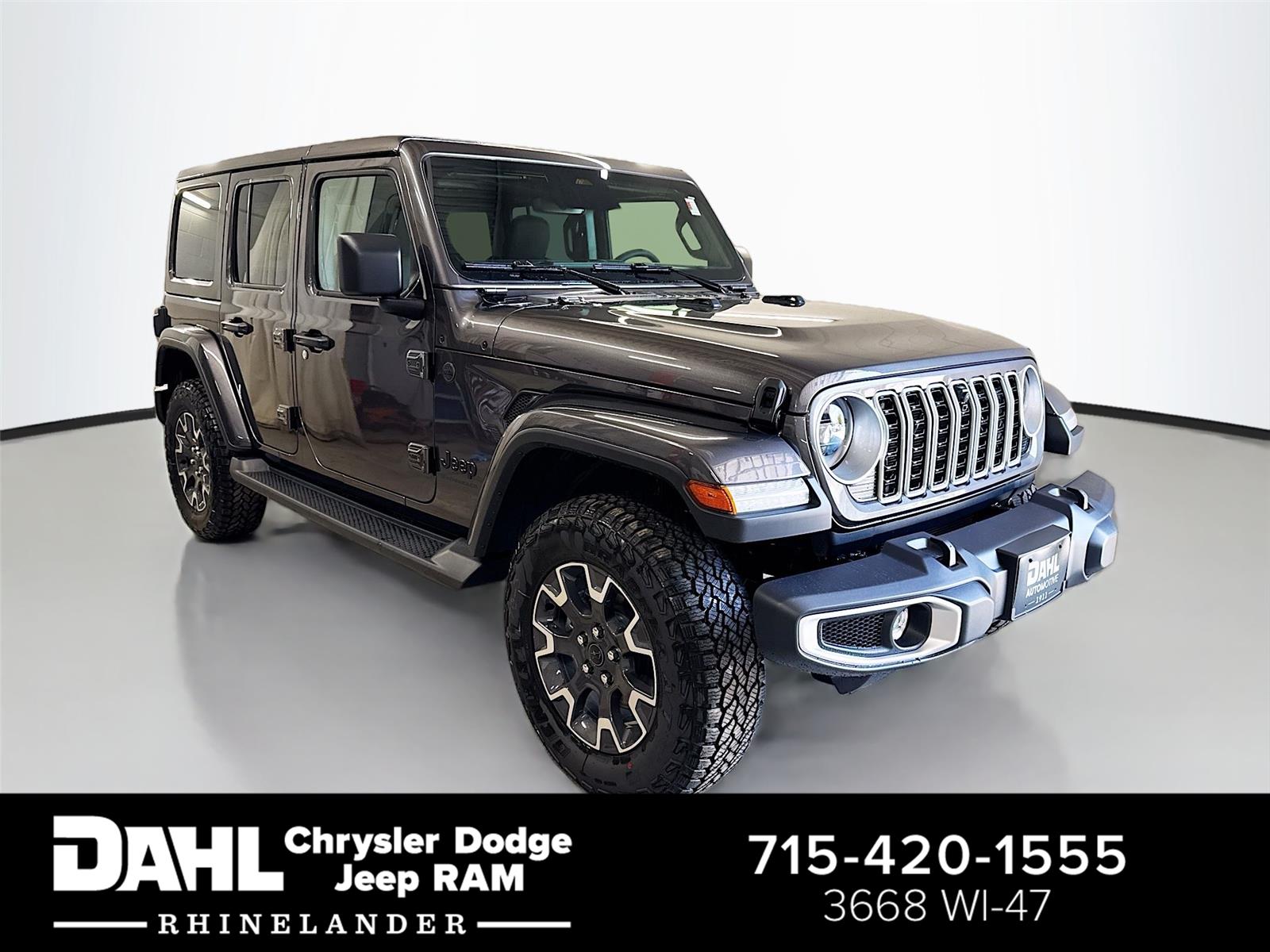 Gray (Granite Crystal Metallic Clearcoat) 2026 Jeep Wrangler Sahara 4-Door 4WD SUV / Crossover Four-Wheel Drive 8-Speed Automatic