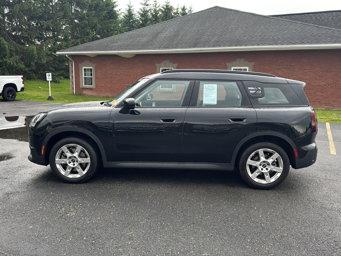 Used 2025 Midnight Black II Metallic MINI S image 6