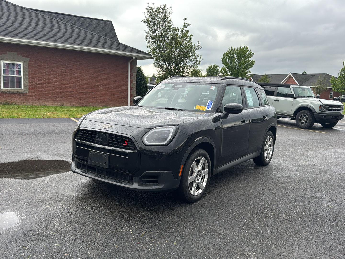 Used 2025 Midnight Black II Metallic MINI S image 7