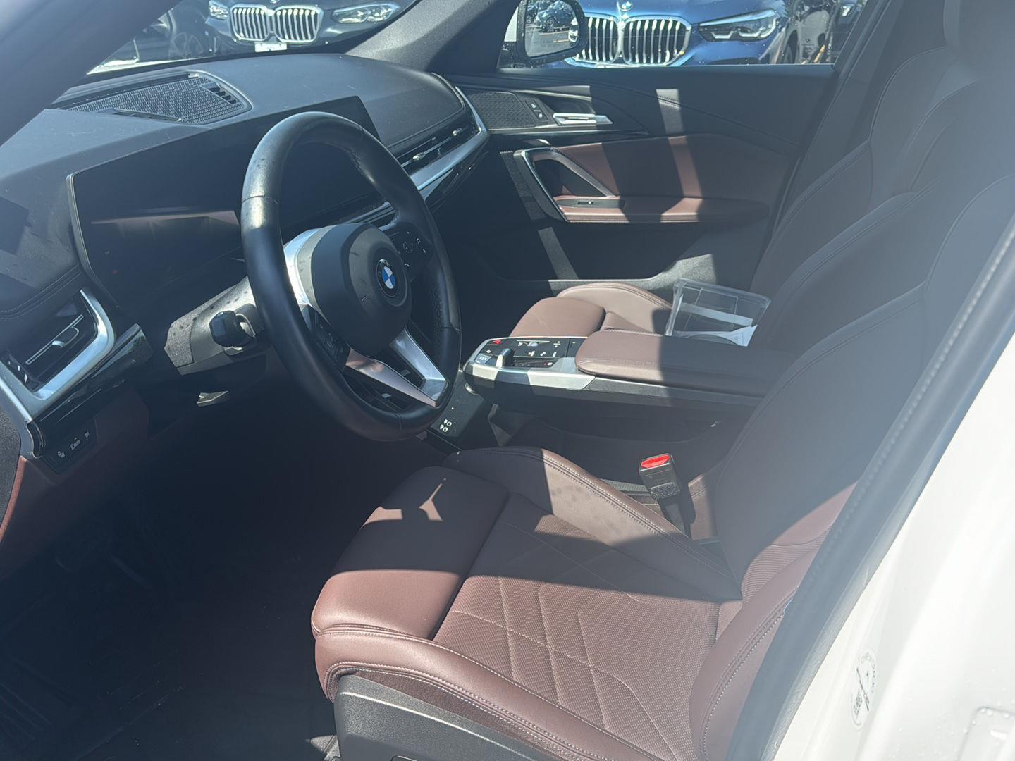 Certified Used 2023 Alpine White BMW xDrive28i image 9