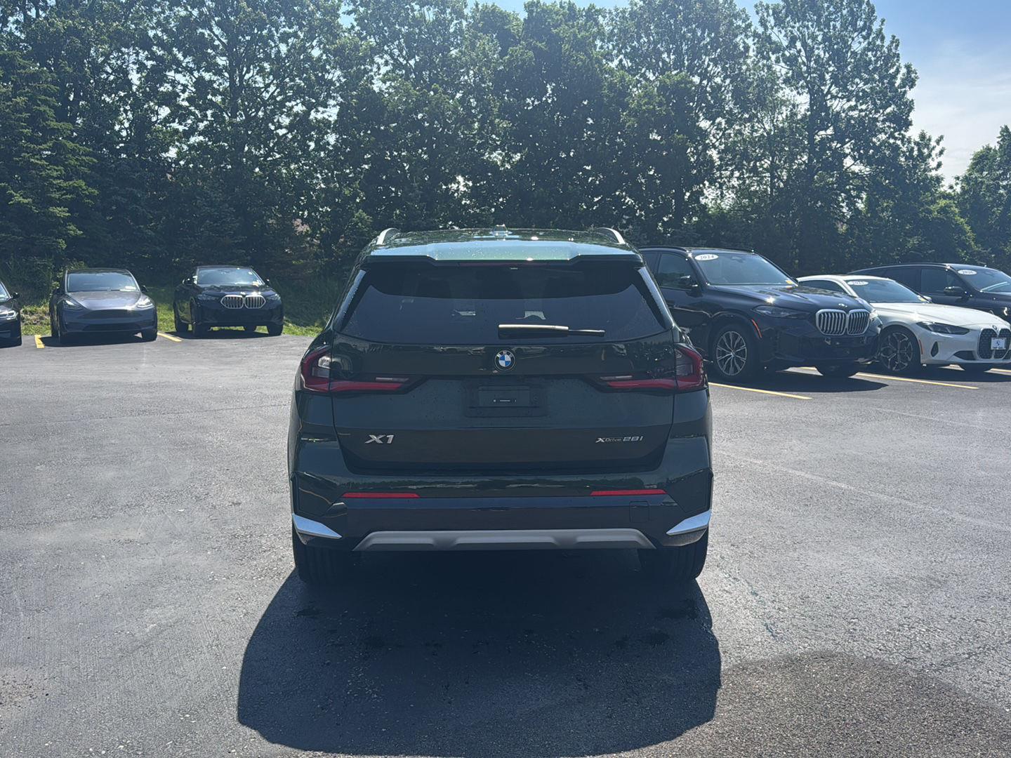 Used 2023 San Remo Green Metallic BMW xDrive28i image 4