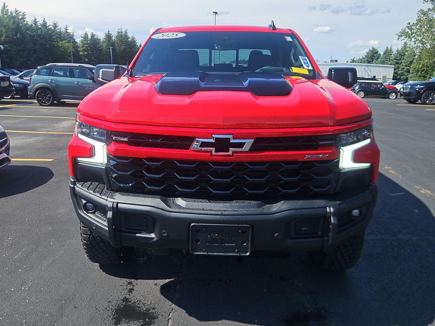 Used 2025 Red Hot Chevrolet ZR2 image 3