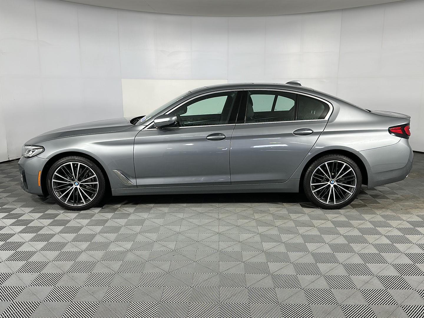 Certified Used 2023 Skyscraper Gray Metallic BMW 540i xDrive image 8