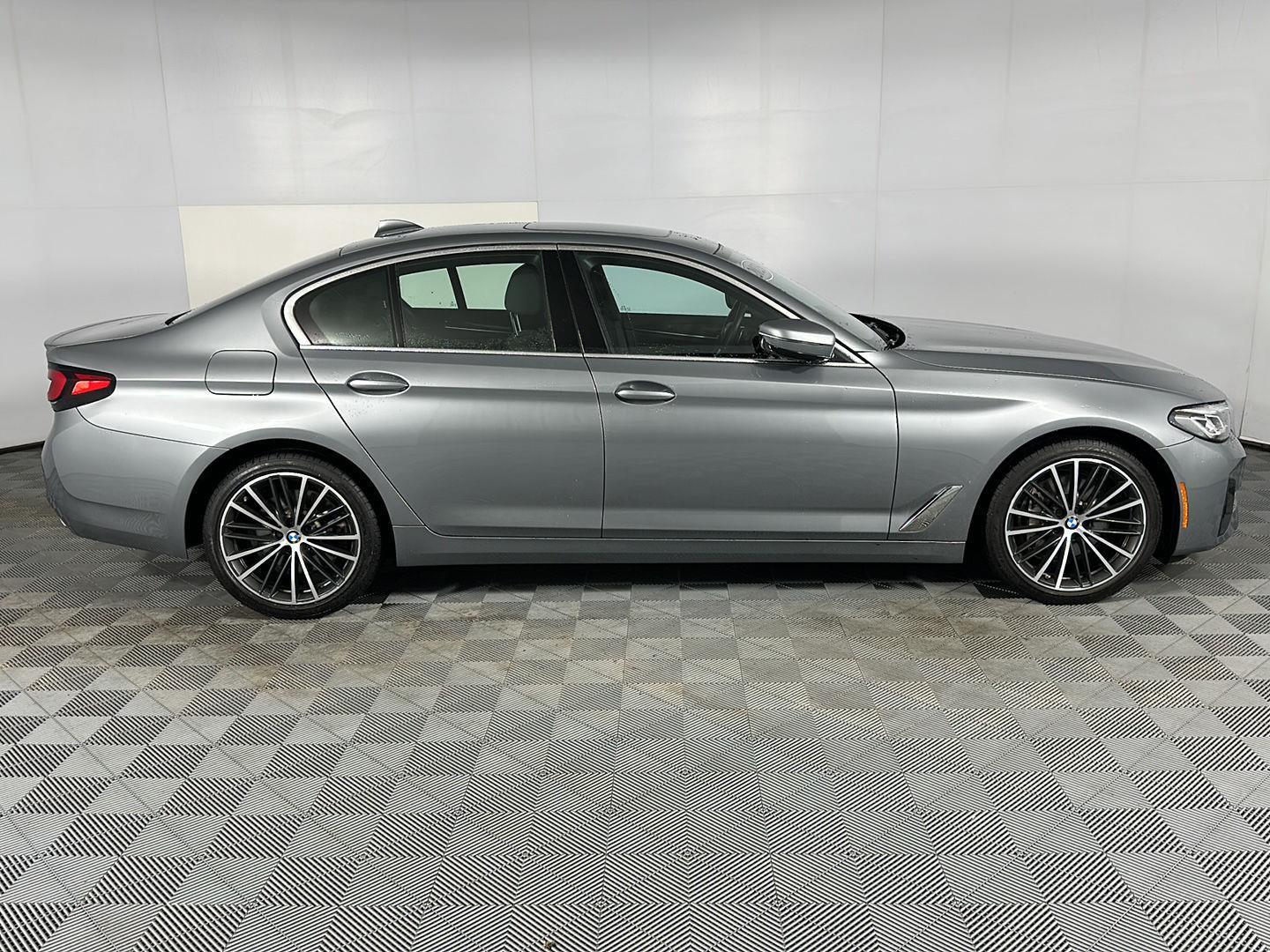 Certified Used 2023 Skyscraper Gray Metallic BMW 540i xDrive image 32