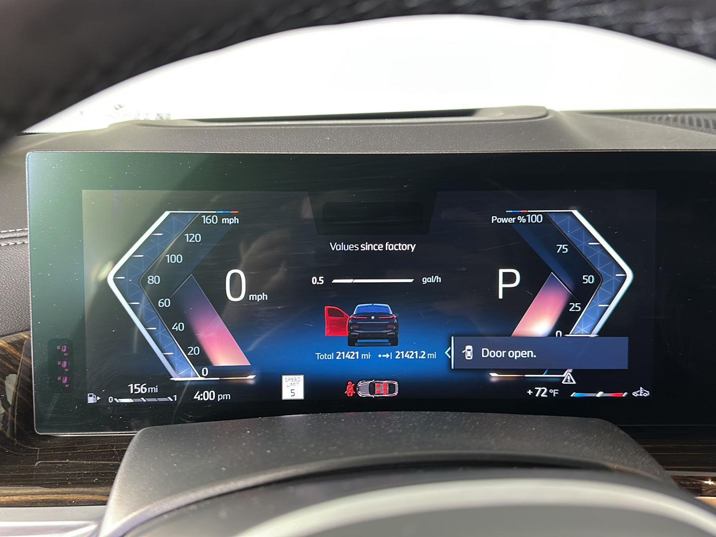 Certified Used 2024  BMW xDrive40i image 14